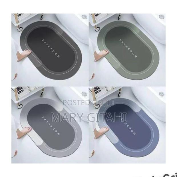 *Bathroom Anti-Slip Pad Diatomite Absorbent Quick-Drying Mat