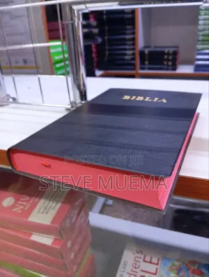 Biblia Ya Kiswahili.