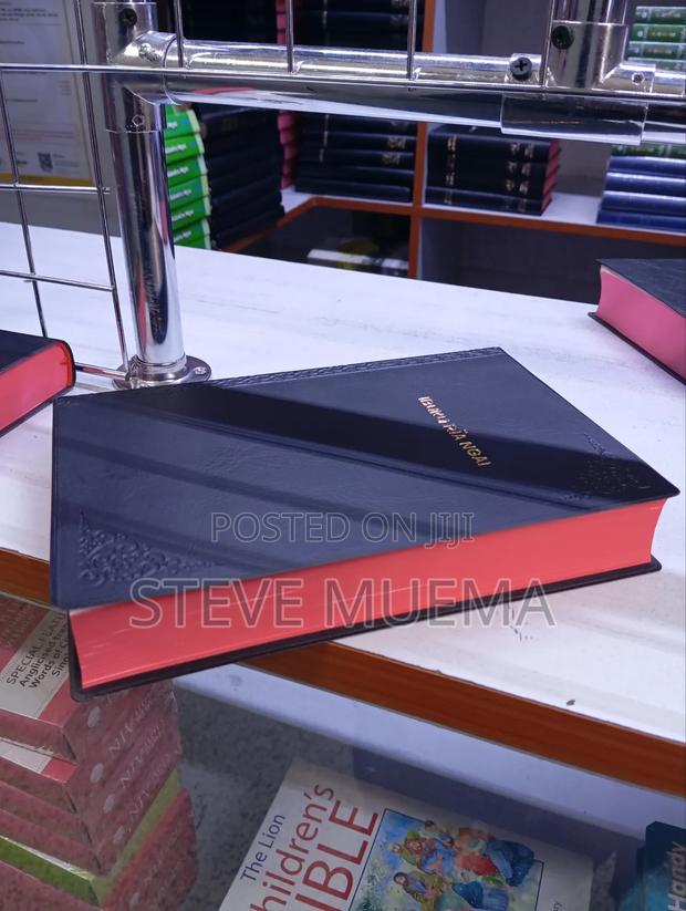Biblia Ya Kiswahili. - thumbnail 4
