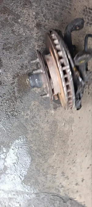 Townace 2wd 3c/ Front Wheel Hubs.