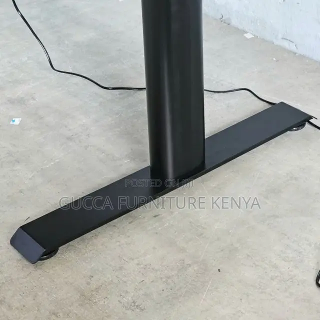 Office Tables: Flexioval Height Lifting Table 160cmx70cm