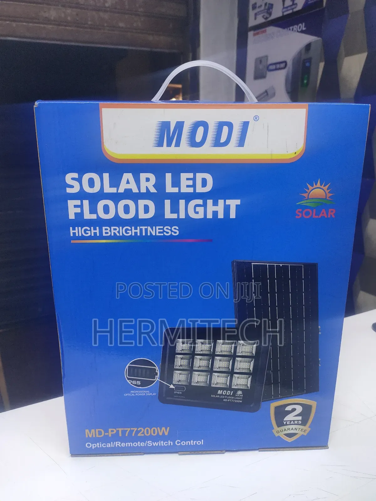 Solar Flood Light 200w 4-6 Hours Charging Time