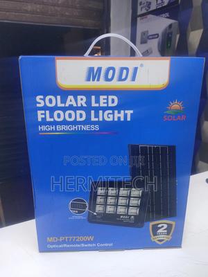 Solar Flood Light 200w 4-6 Hours Charging Time - main view