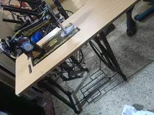 Butterfly Sewing Machine/N