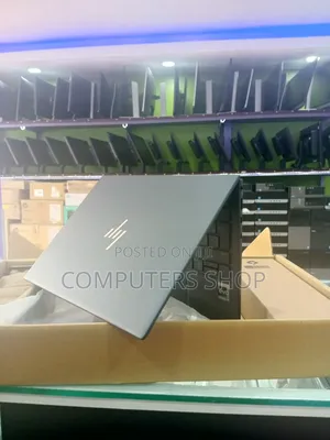 New Laptop HP Dragonfly G4 16GB Intel Core I7 SSD 512GB