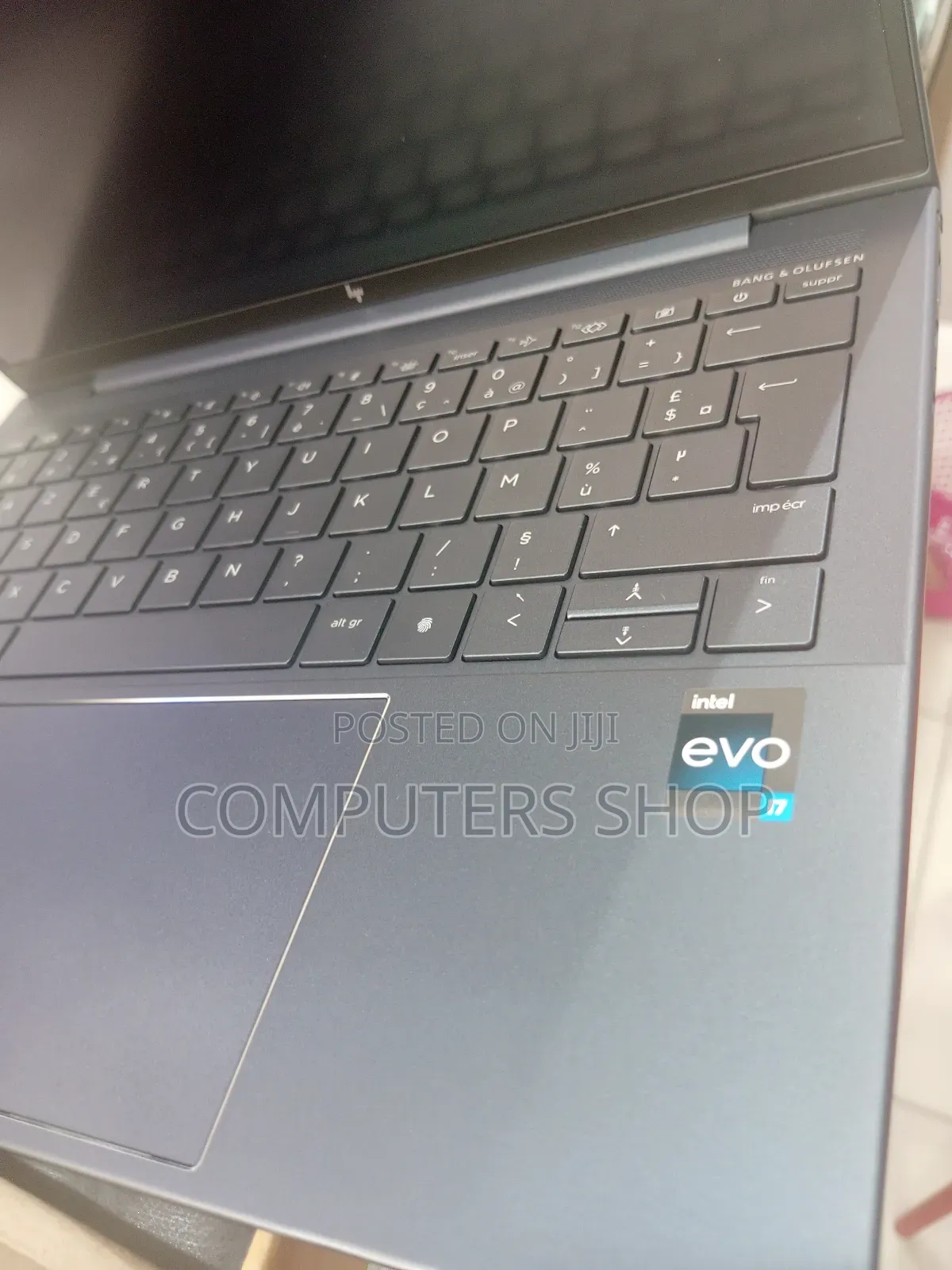 New Laptop HP Dragonfly G4 16GB Intel Core I7 SSD 512GB