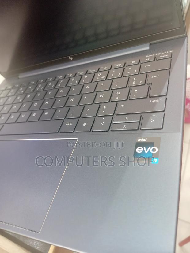 New Laptop HP Dragonfly G4 16GB Intel Core I7 SSD 512GB - thumbnail 2