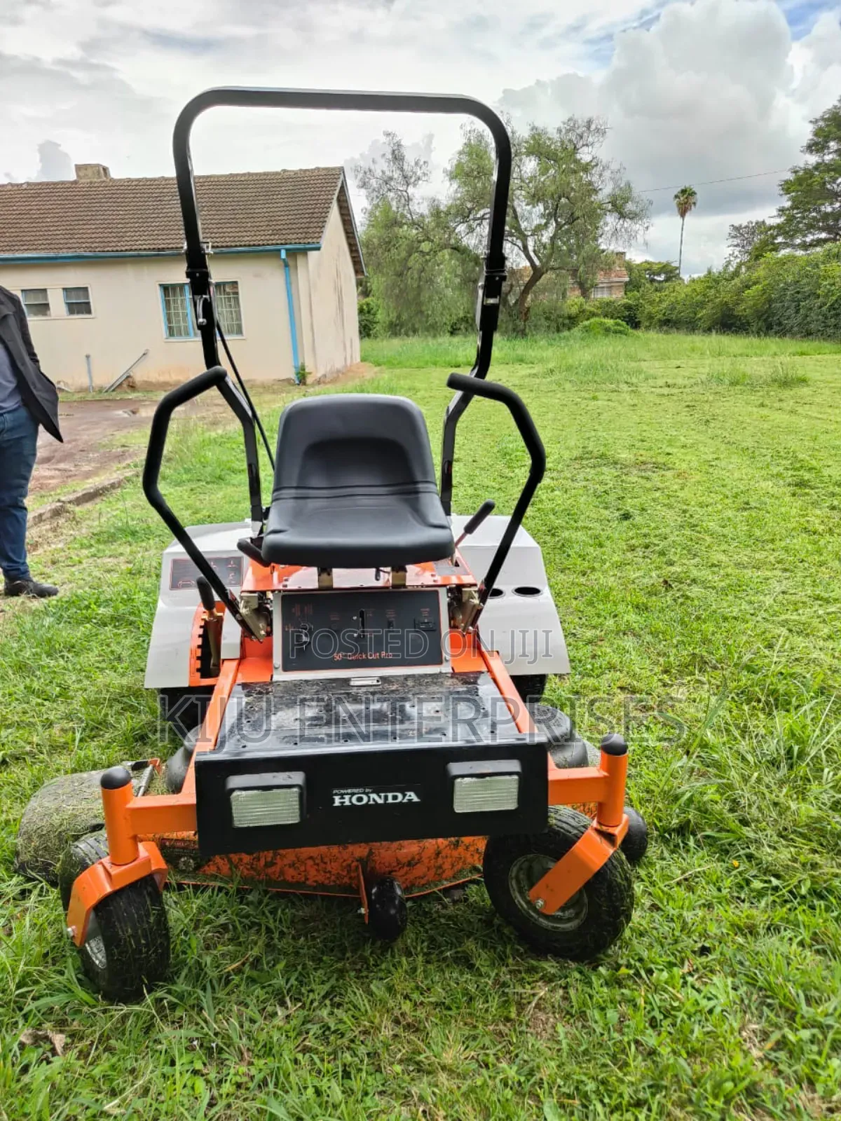 Ride on Lawnmower Honda Brand