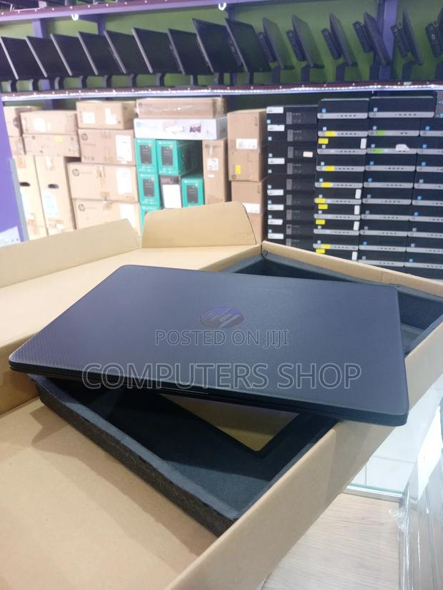 New Laptop HP 14S 8GB Intel Celeron SSD 256GB
