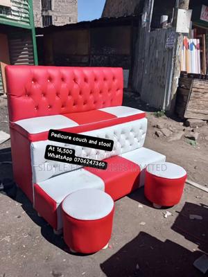 3 Seater Pedicure Couch With 2 Puffs - main view