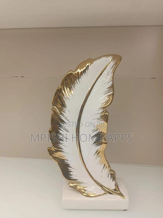 Ceramic Leaf Decor Pair - main view
