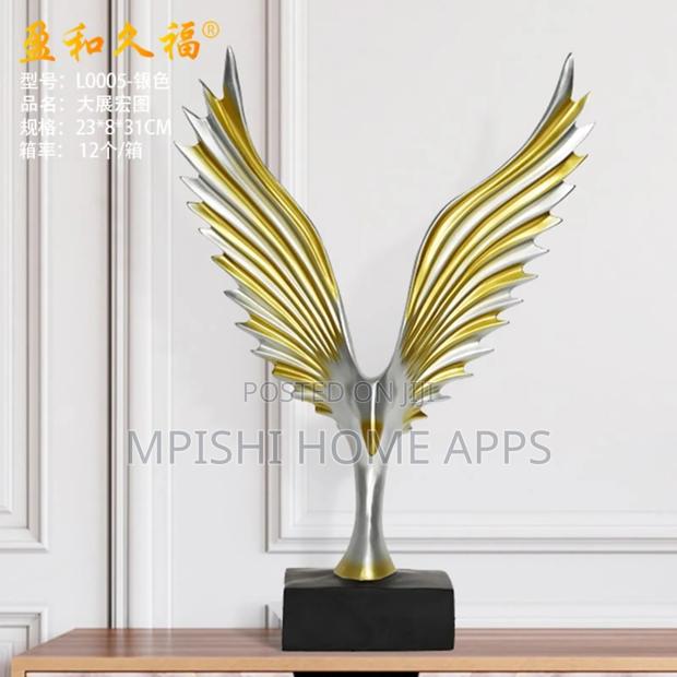 Eagle Wings Ceramic Decor - main view