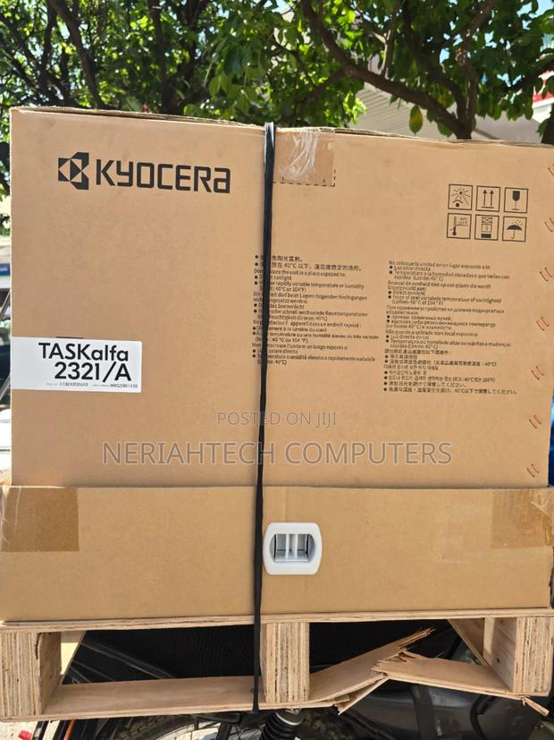 Kyocera Taskalfa 2321 Multifunction Monochrome Printer - thumbnail 3