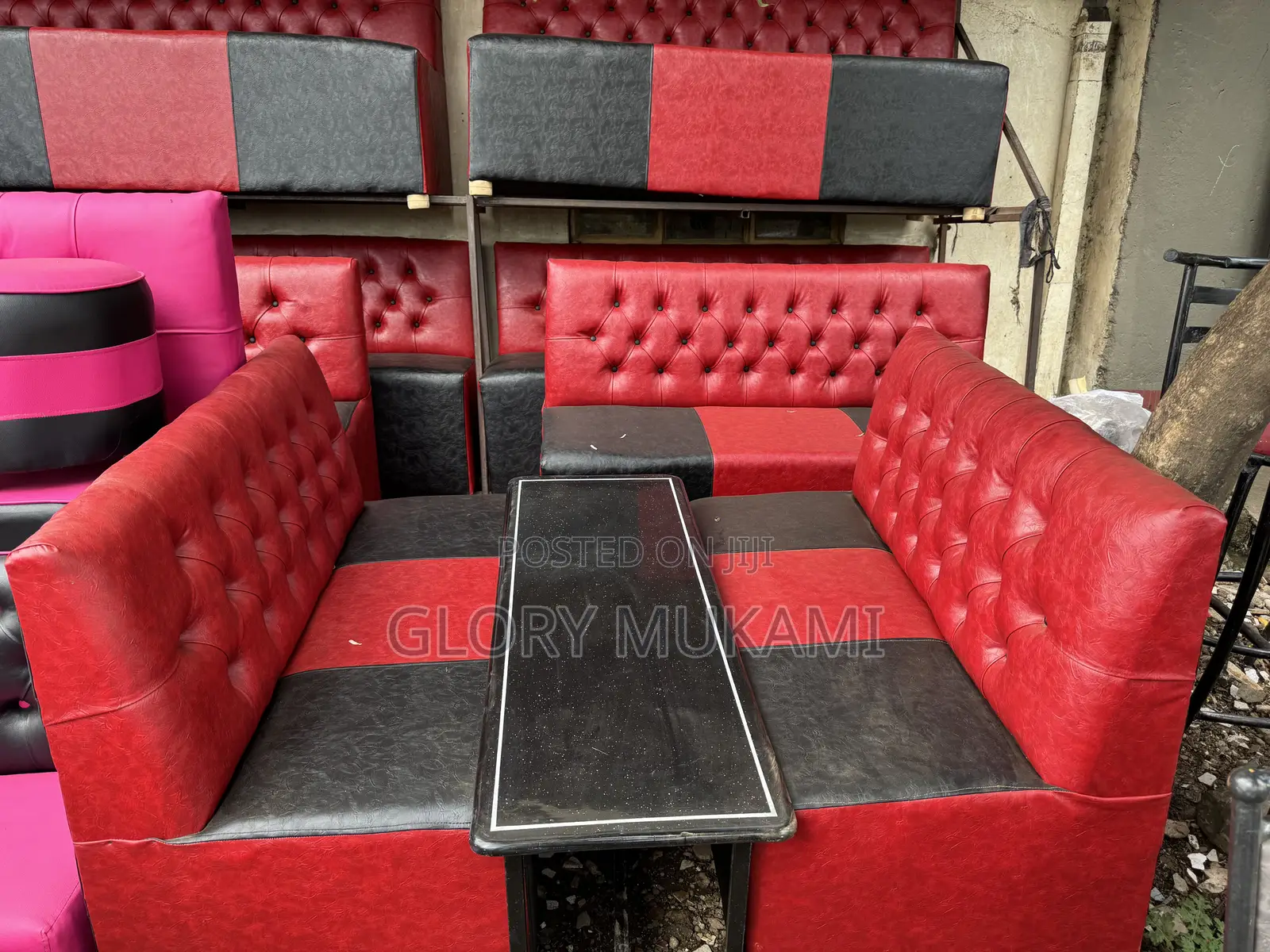 Restaurant And Bar Couches With Black Table