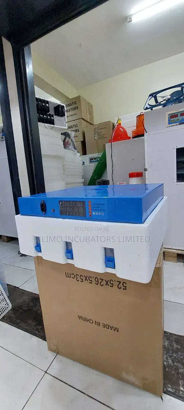 64 Eggs Incubator