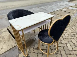 Black Gold Manicure Chairs And Table