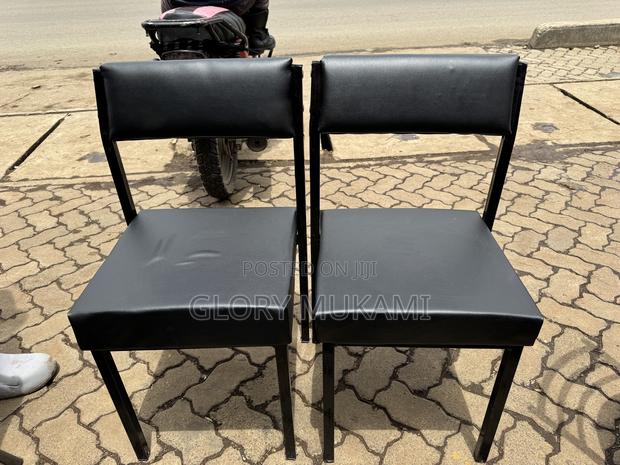 Black Office Leather Chairs - thumbnail 3