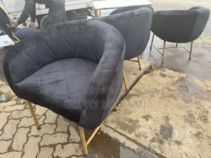 Black Velvet Salon Styling Chairs
