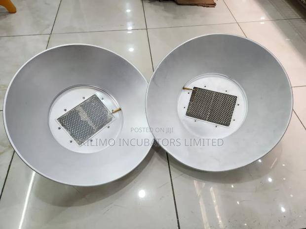 Gas Brooder - thumbnail 4