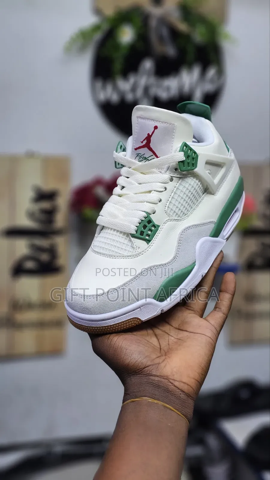 Jordan 4 "Pine Green" 1st Leather