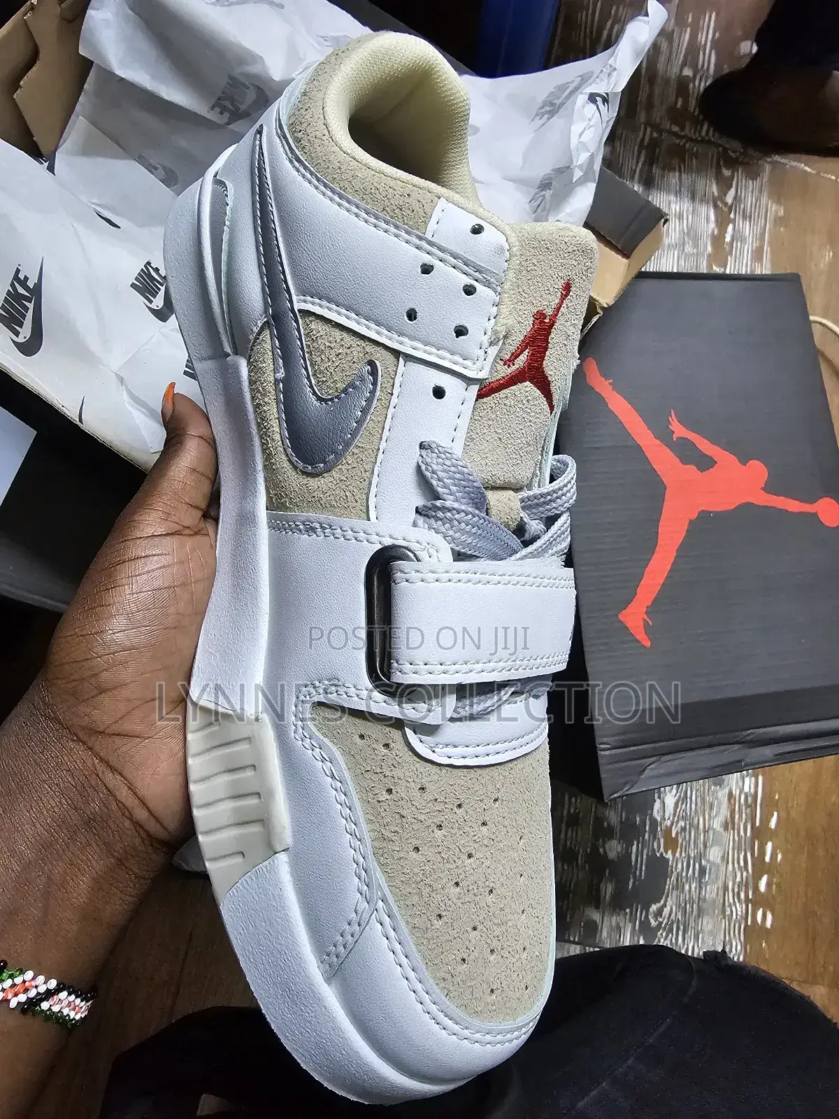 Jordan Jumpman × Travis