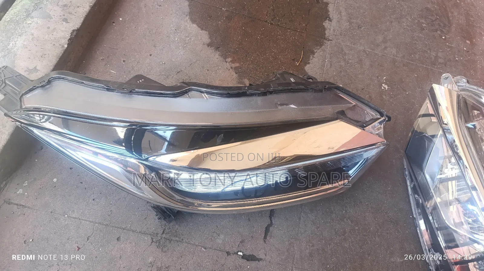 Honda Vezel 2018 Headlight Zenon Inbuilt