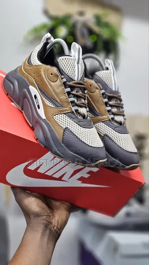Dior Homie Men Sneakers