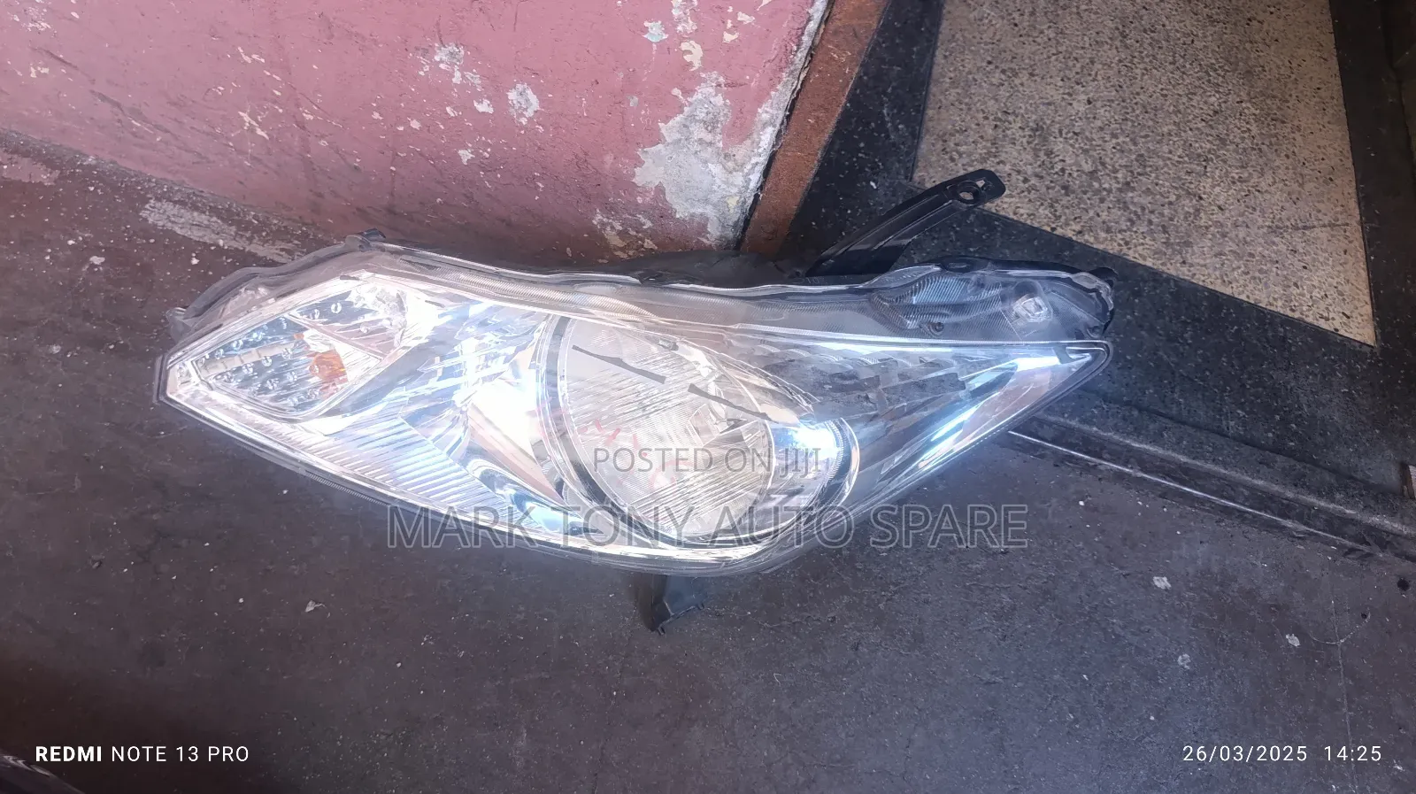 Honda Freed Headlight Zenon Clear 2012 