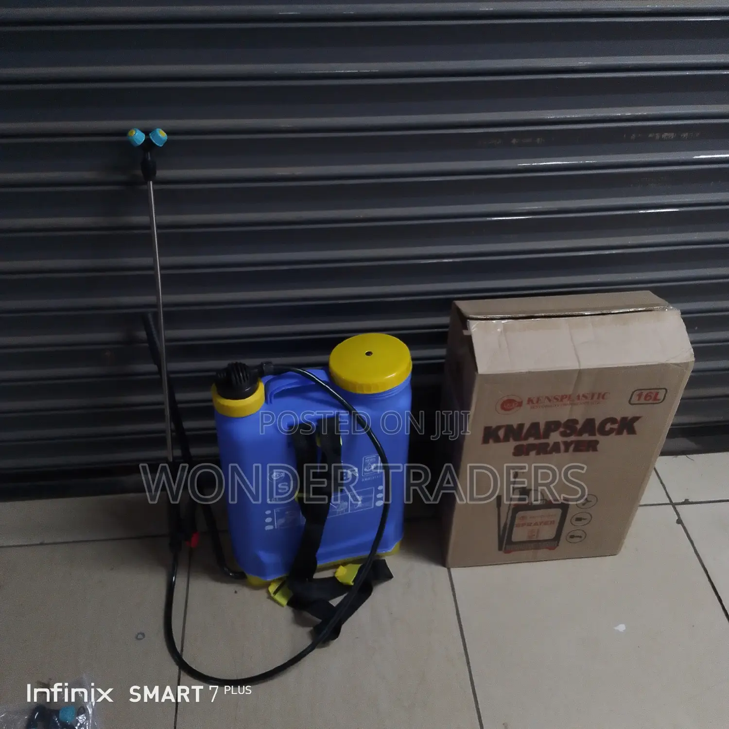16 Litre Knapsack Sprayer .