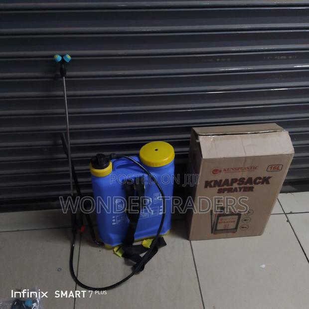 16 Litre Knapsack Sprayer . - main view