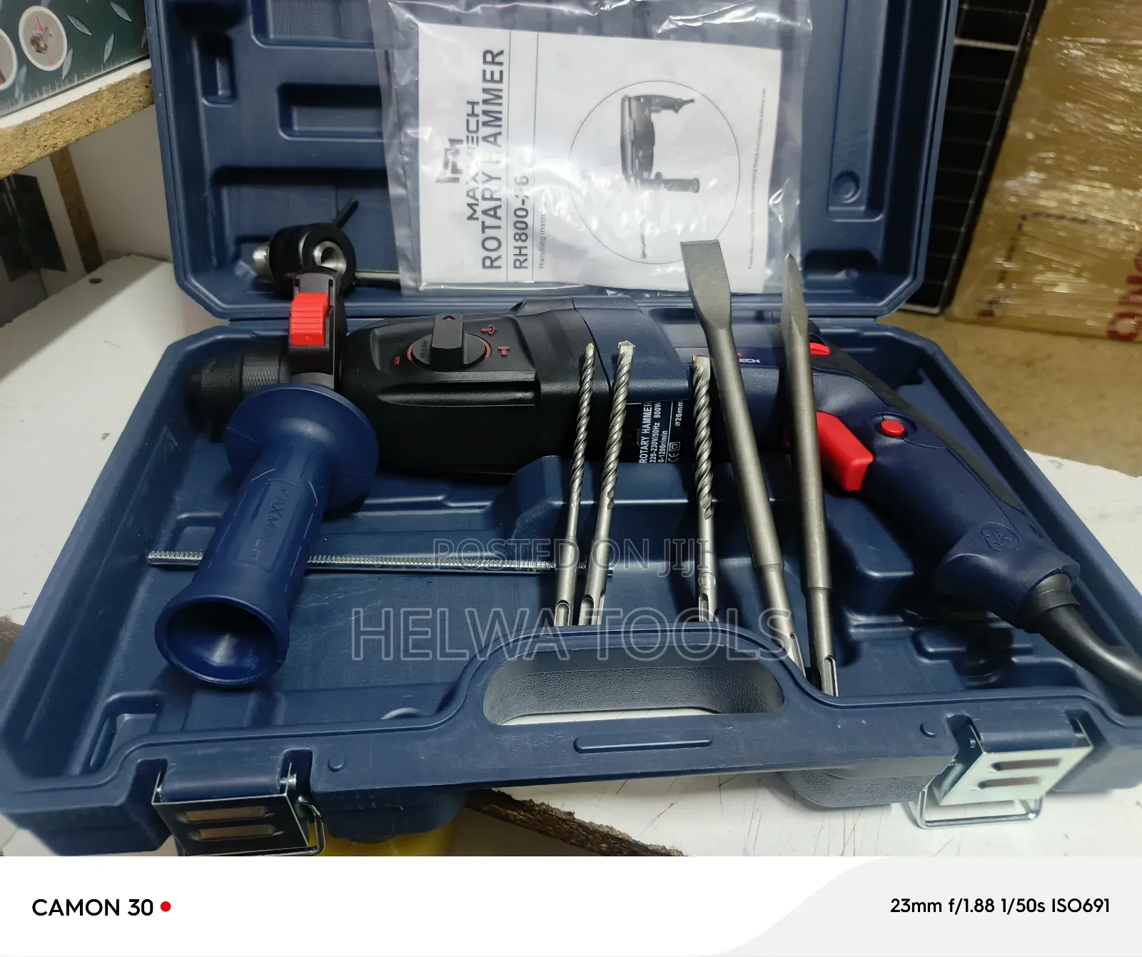 800 Watts Rotary Hammer Drill