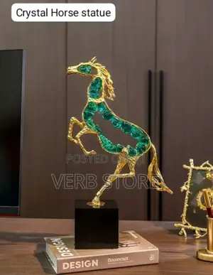 Luxury Modern Crystal Horse Statue Sculpture,