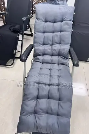 2 in 1 Outdoor Foldable Bed/Chair With Cushion