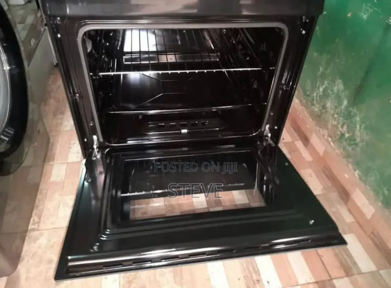 Bruhm (Turkey) 3+1, 6months Old Electric Oven+Grill