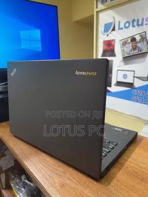 Laptop Lenovo ThinkPad X24 8GB Intel Core i5 SSD 256GB