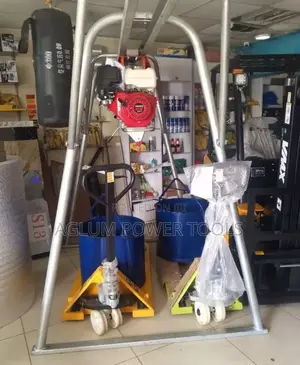 Concrete Hoist With Buckets