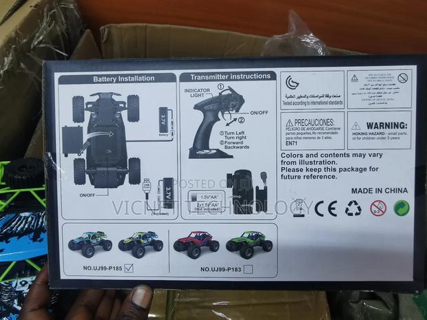 2.4ghz Mountain Climbing Rc Car With Remote Control - thumbnail 4