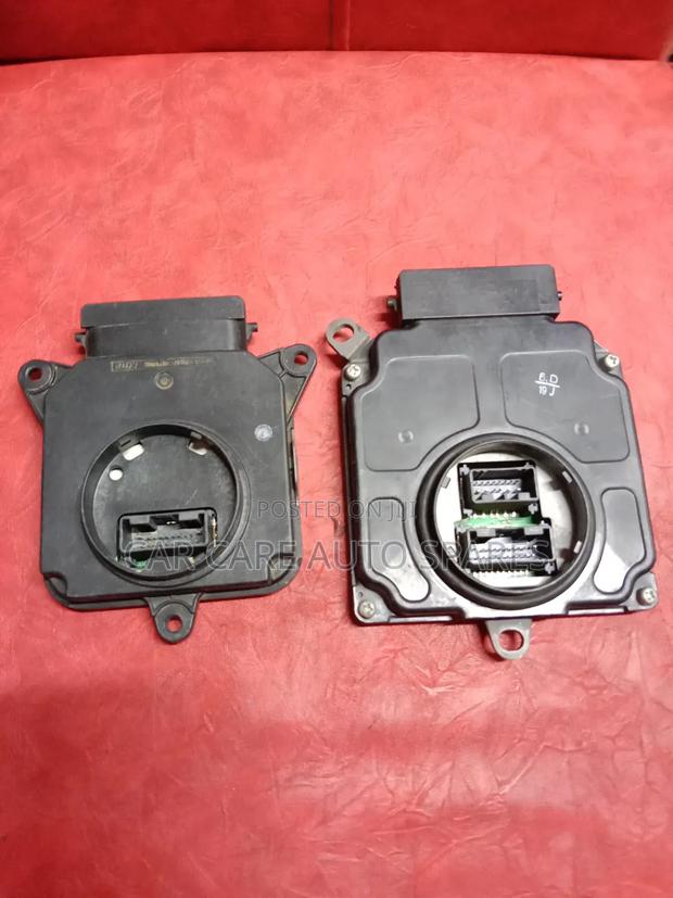 Headlights Computer Ballast Toyota - thumbnail 2