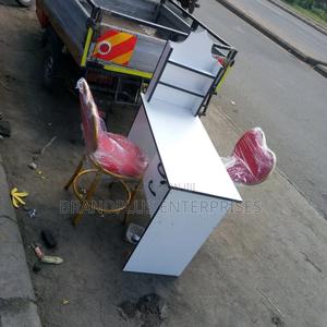 Manicure Table Set With Seats - thumbnail 2