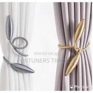 Arbitrary Shape Strong Curtain Tiebacks