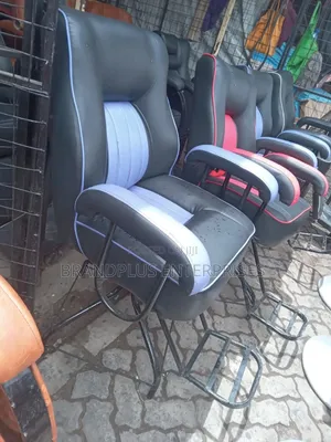 Barber Seat