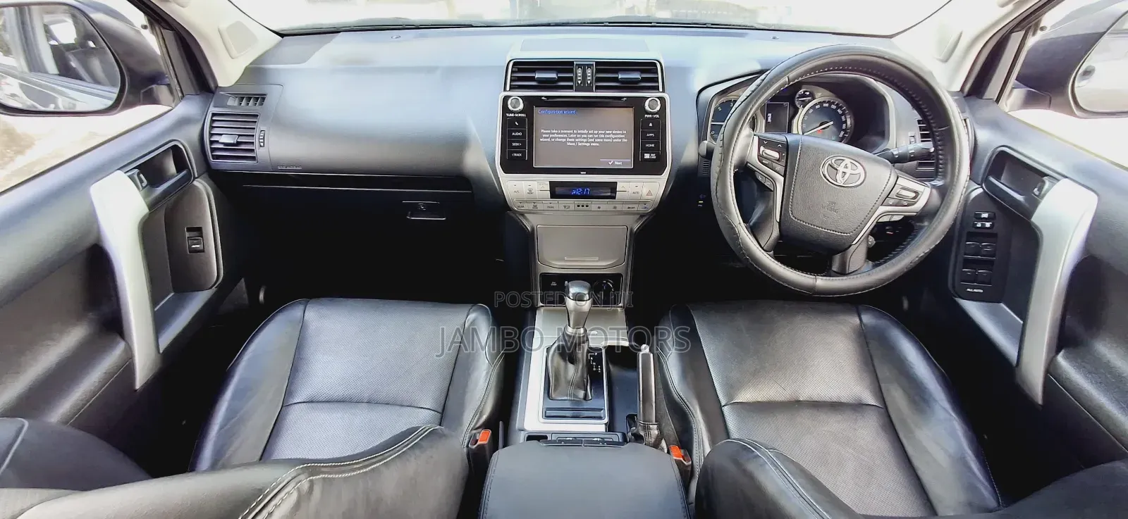 Toyota Land Cruiser Prado 2022 Silver