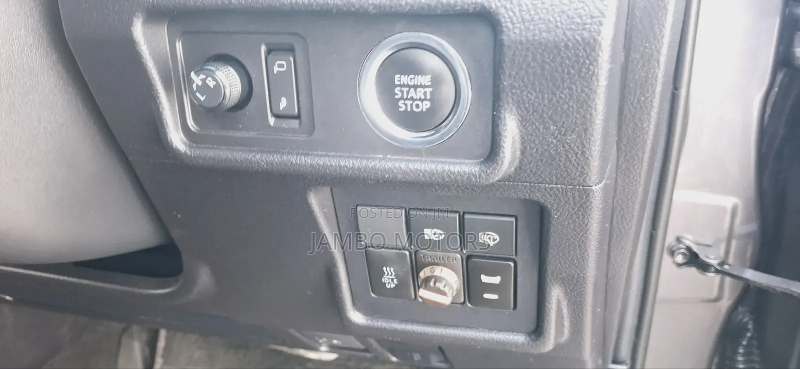 Toyota Land Cruiser Prado 2022 Silver