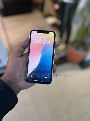 Apple iPhone 11 128 GB White - main view