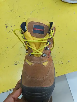 Safety Boots From Size 38-45