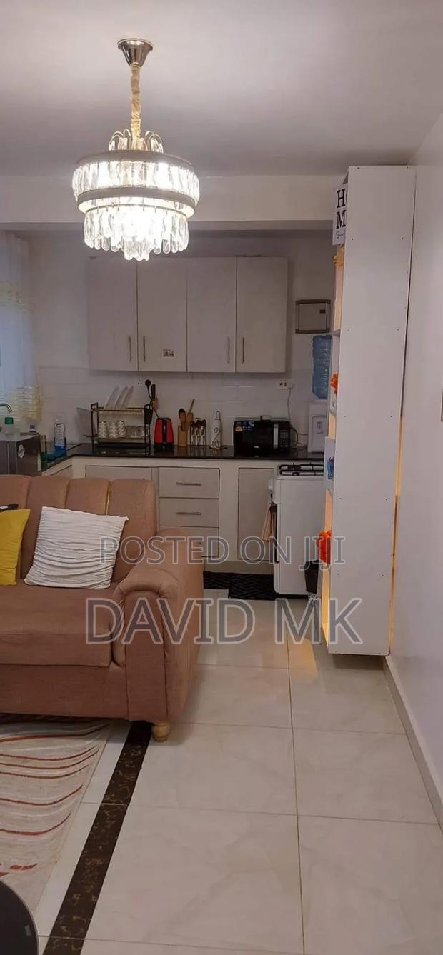 Furnished 1bdrm Apartment in Tena Donholm for rent - thumbnail 5