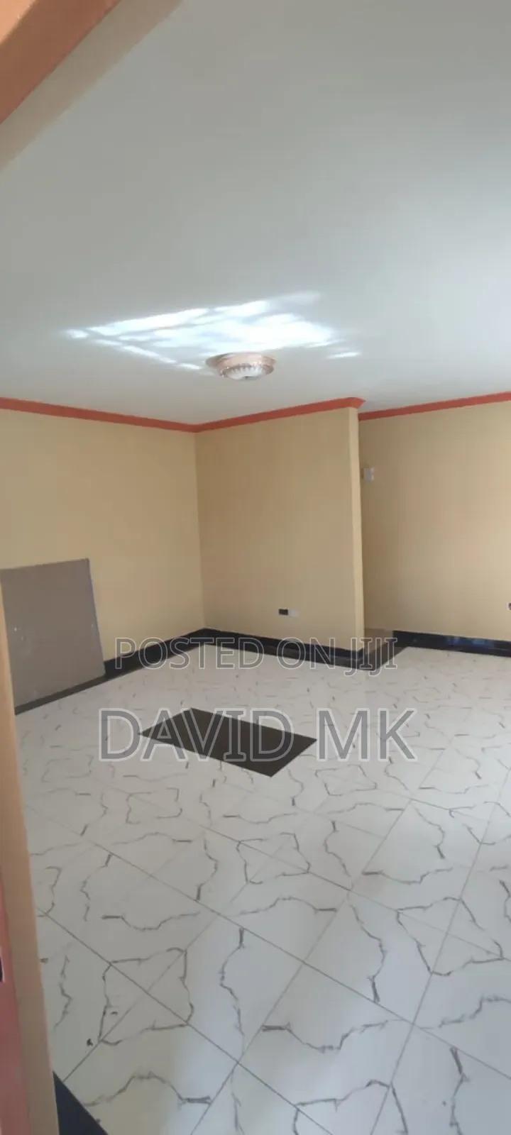 2bdrm Mansion in Judas Area, Kenyatta Road / Theta  for sale