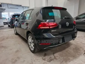 Volkswagen Golf TSI S FWD 2018 Black