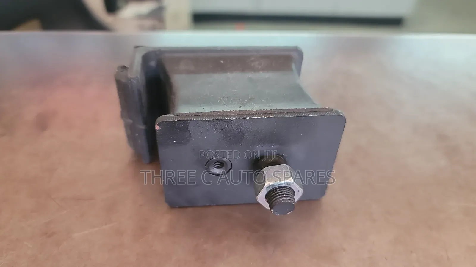 Mitsubishi Fuso Engine Mounting