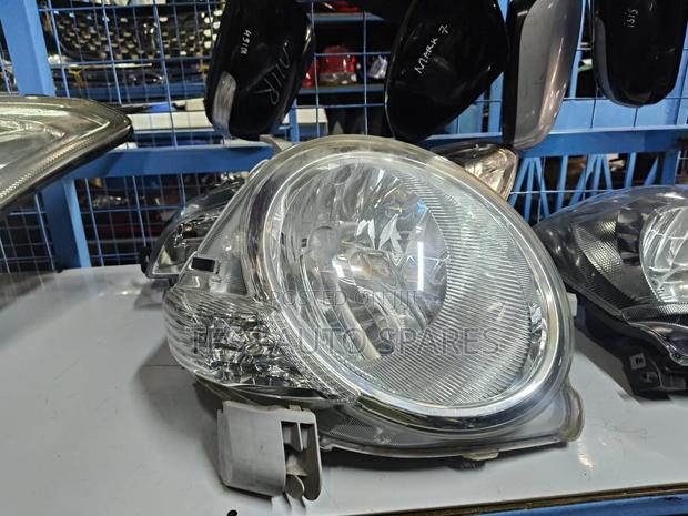 Sienta 2008 Headlight